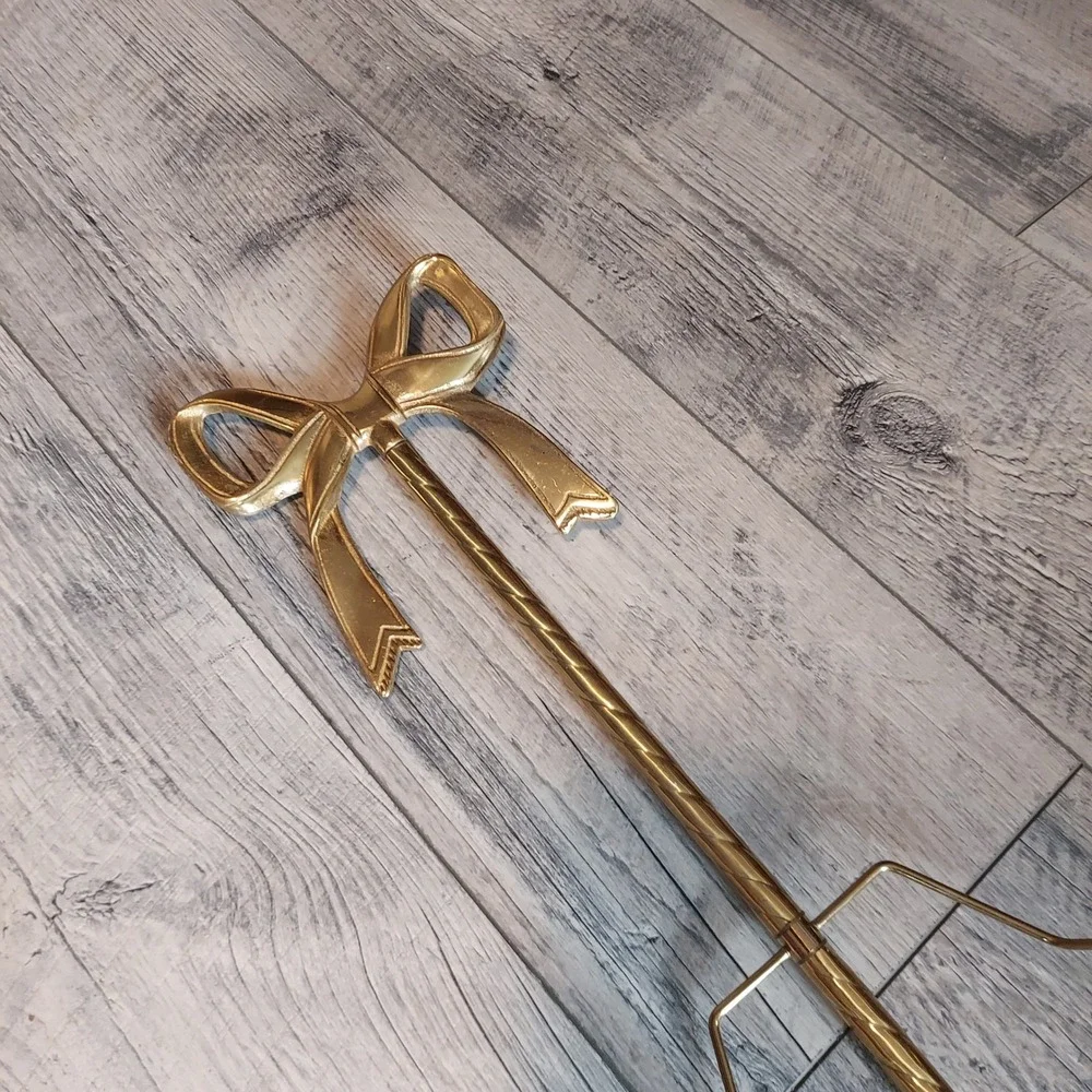 Vintage Brass Bow Wall Mounted Mug Jewelry Rack Gold Metal 43